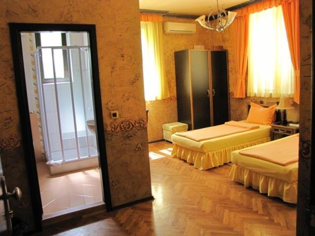 فيليكو ترنوفو Guesthouse Petra الغرفة الصورة